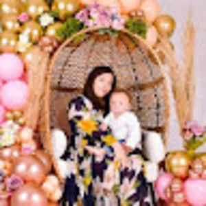 Meet your Posher, Imelda